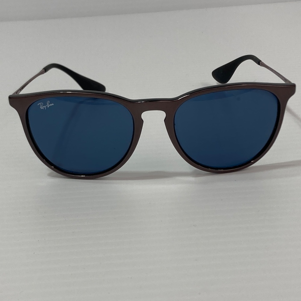 Ray-Ban Women's Brown Frame Oval Light Lens Sunglasses